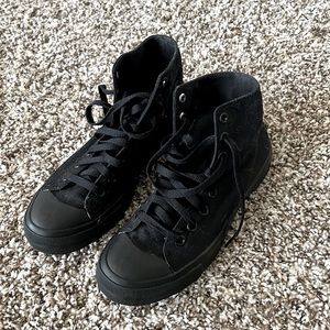 NEW NON SLIP SHOES- Shoes For Crews